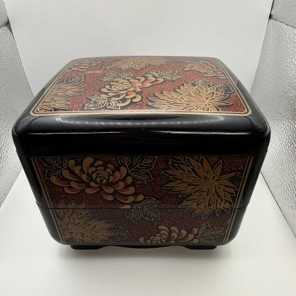 Vintage Japanese Lacquer 3 Tier Stacking Trinket Box Black Red Gold Floral